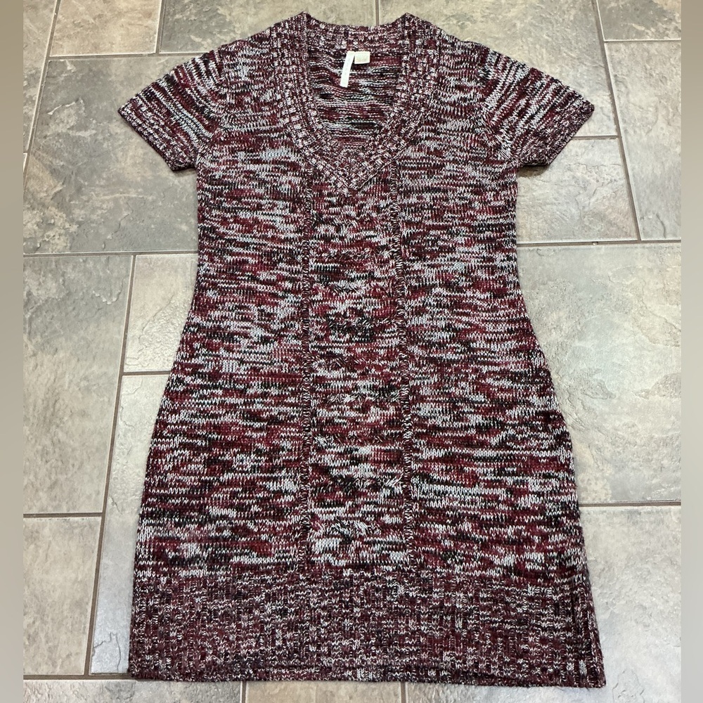 🥵 Multicolor Knit Short Sleeve Sweater Dress